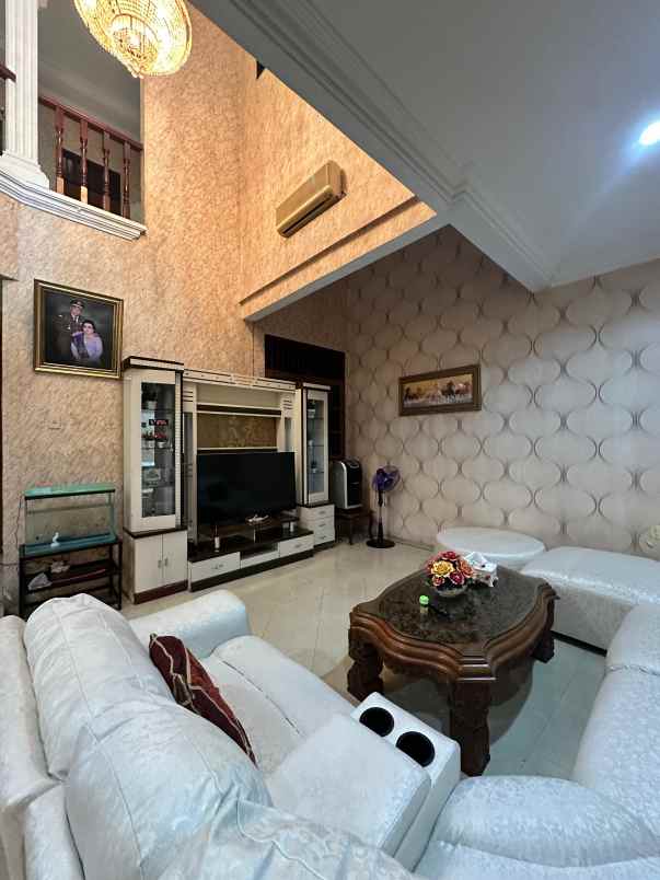 rumah mewah 2 lt medan