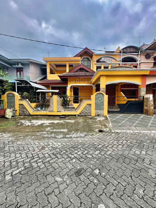 rumah mewah 2 lt medan