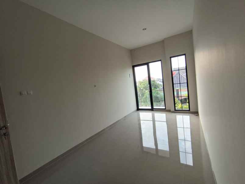 rumah mewah baru siap huni di pedurungan semarang