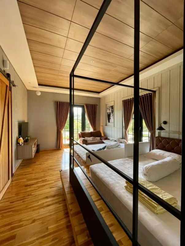 rumah mewah budi indah setiabudi dekat cipaku bandung