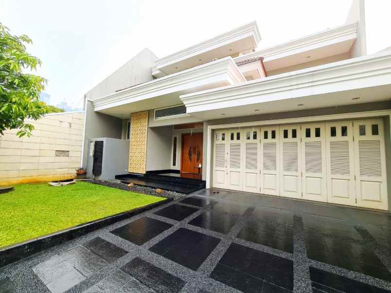rumah mewah di menteng jakarta pusat
