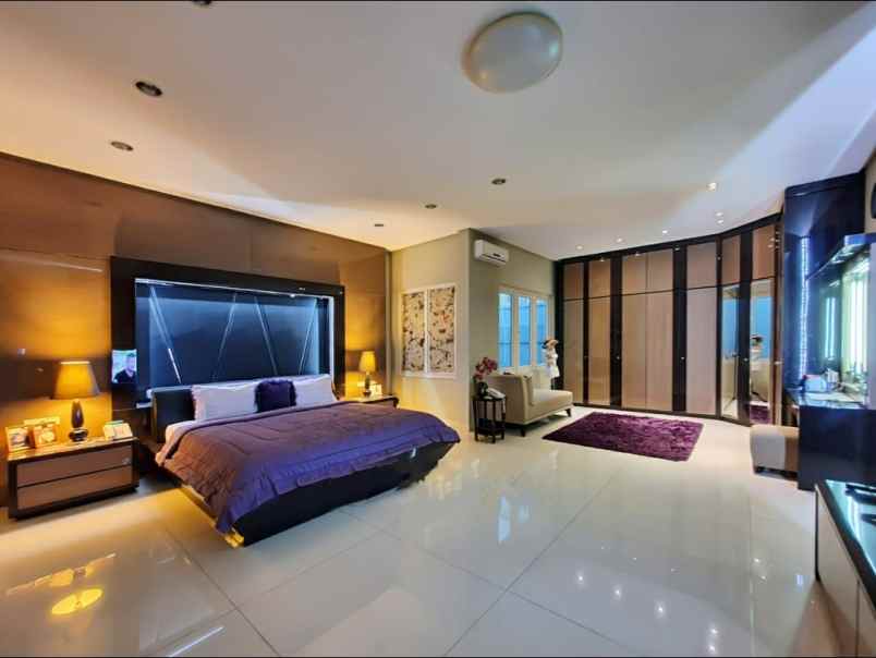 rumah mewah di menteng jakarta pusat