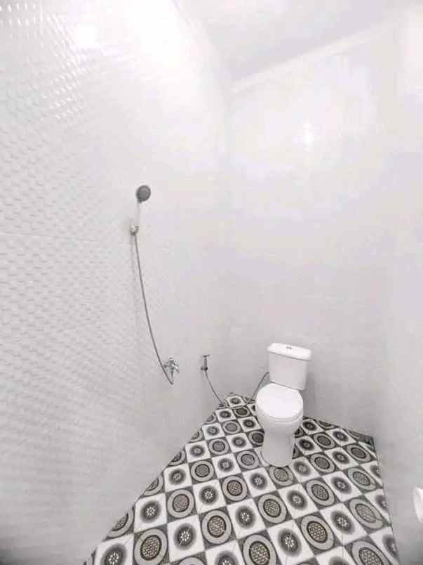 rumah mewah dua lantai daerah klipang semarang