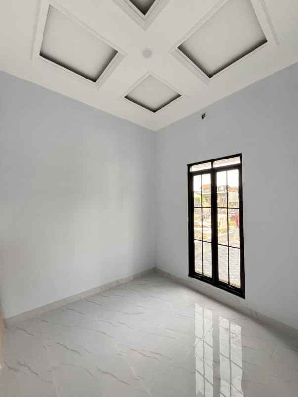 rumah minimalis bergaya american classic