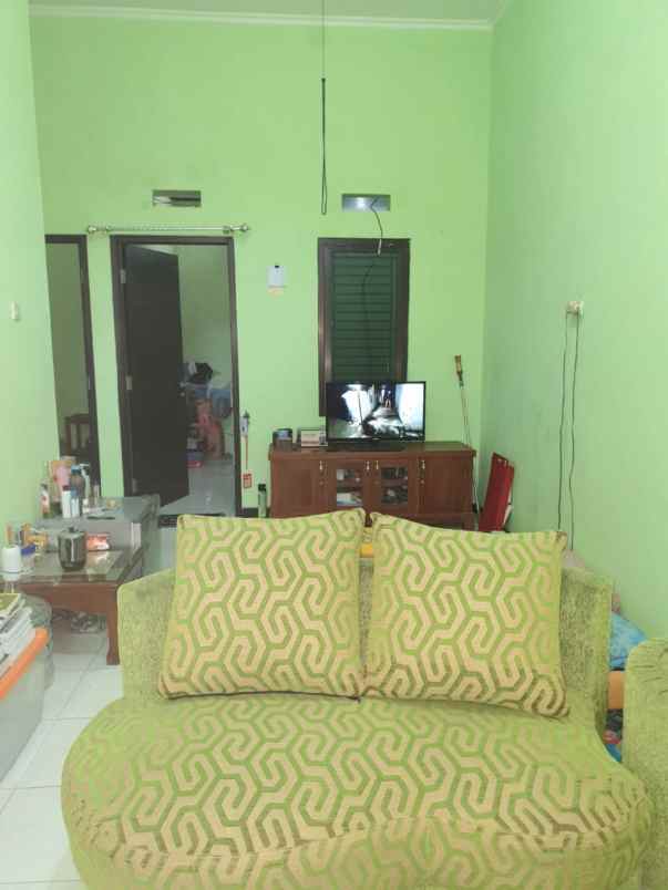 rumah minimalis siap huni lokasi villa bukit tidar