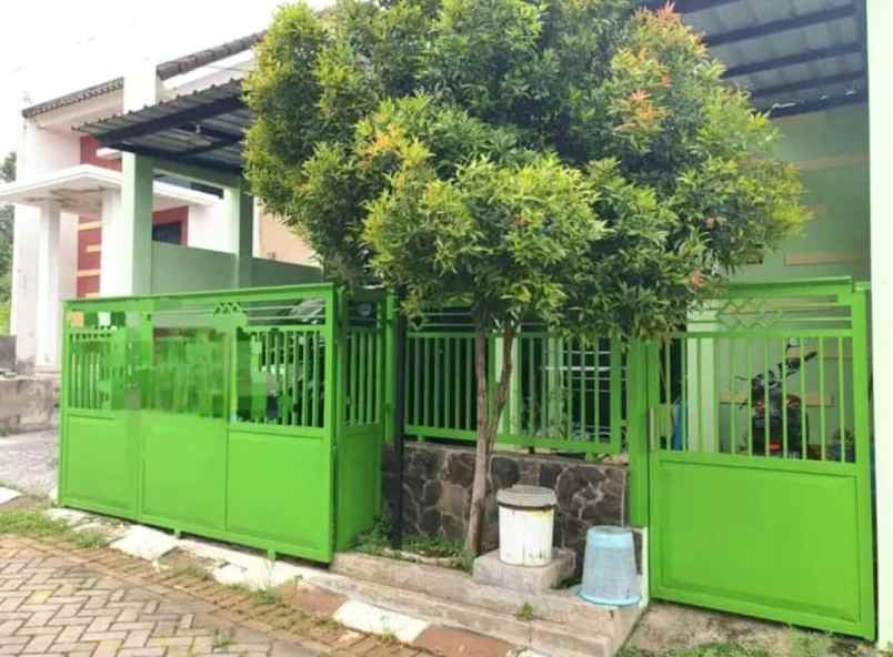 rumah minimalis siap huni lokasi villa bukit tidar