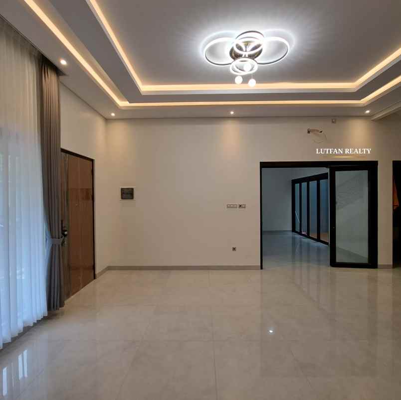 rumah modern kontemporer dalam cluster