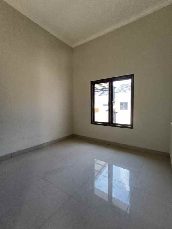 rumah modern minimalis yang asri