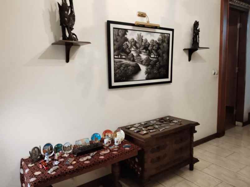 rumah murah shm sangat terawat di dago asri bandung