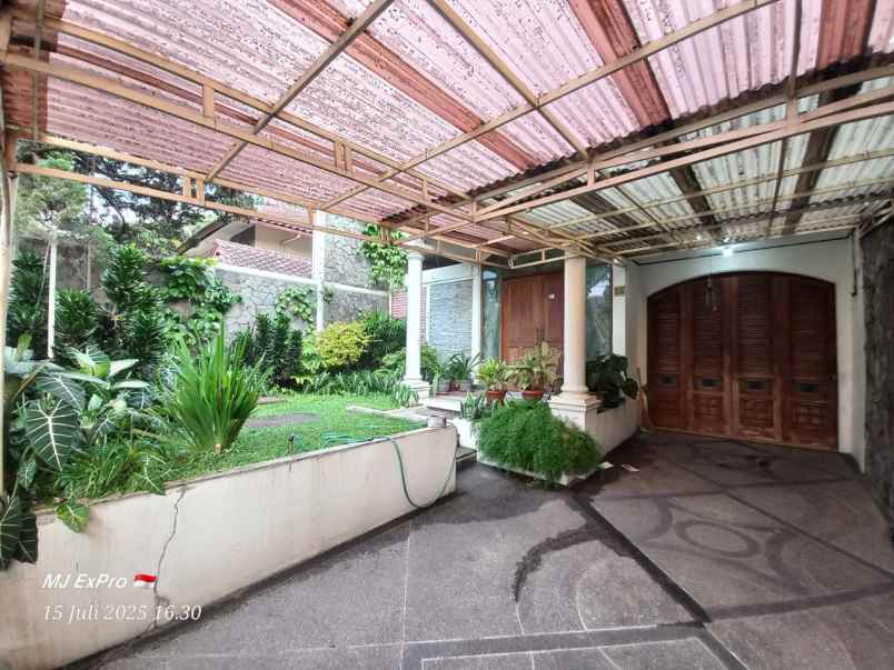 rumah murah shm sangat terawat di dago asri bandung