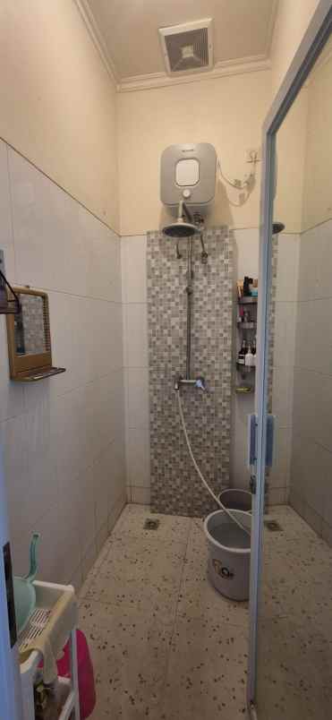 rumah nyaman komplek taman melati pasir impun bandung