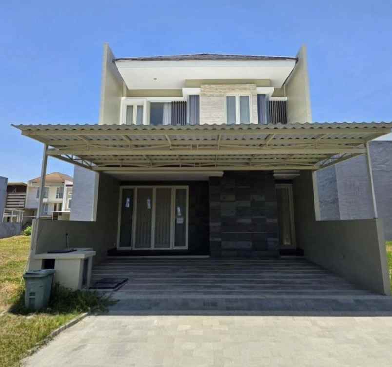 rumah pakuwon city imperial beach strategis minimalis