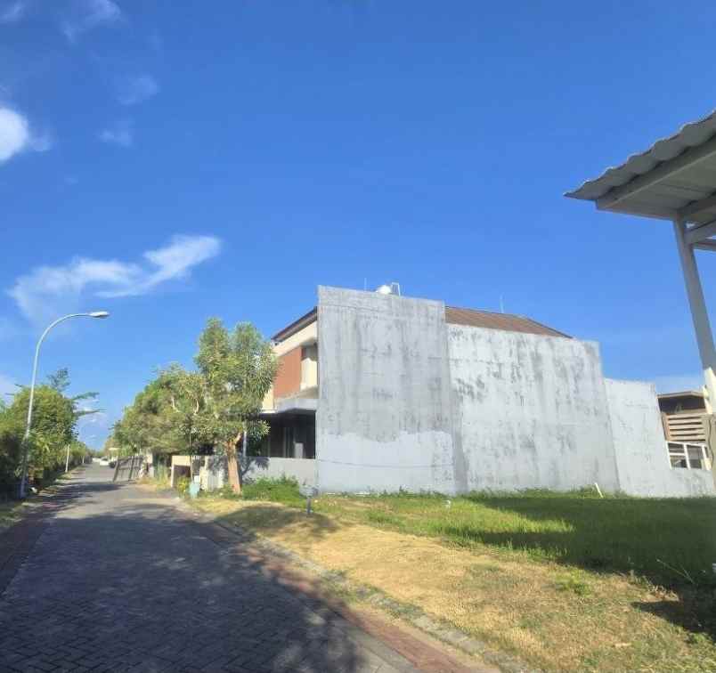 rumah pakuwon city imperial beach strategis minimalis