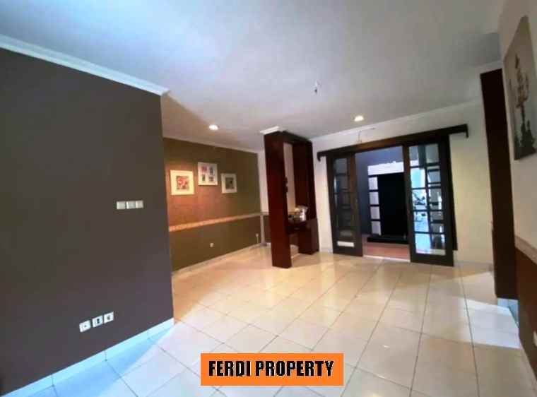 rumah perumahan legenda wisata