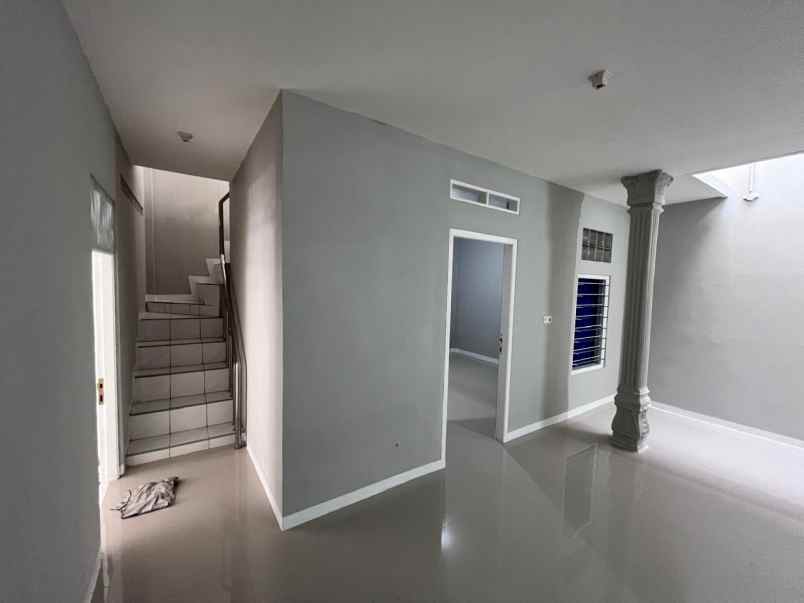 rumah rapi terawat di pondok hijau permai bekasi timur