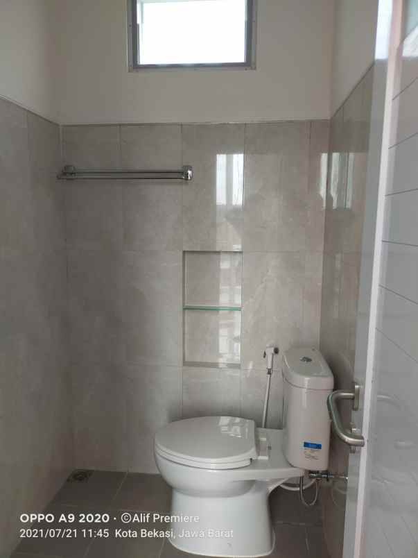 rumah ratna jatibening bekasi