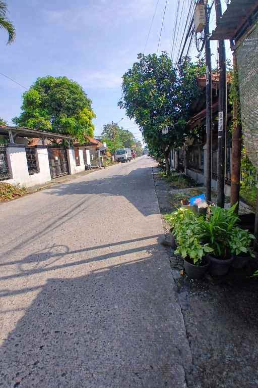 rumah second strategis dekat mall dtc di mampang depok