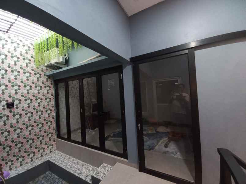 rumah siap huni di komplek tni aren jaya bekasi timur