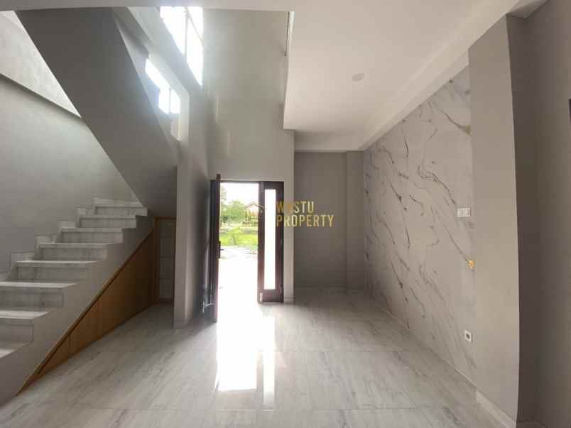 rumah siap huni kontemporer 2 lantai dekat bandara yia