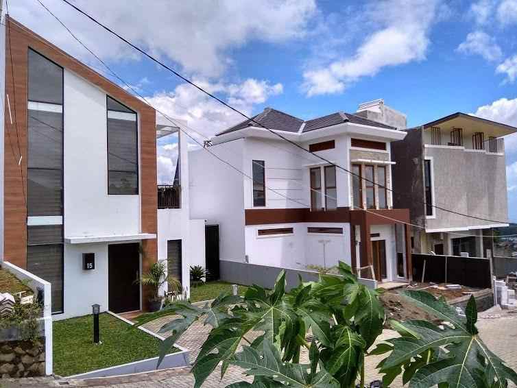 rumah sukajaya lembang