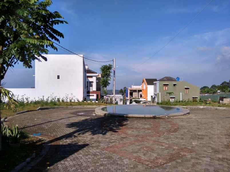 rumah sukajaya lembang