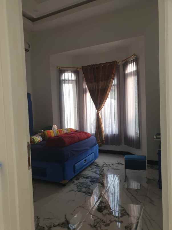 rumah type white house klasik ciampea bogor