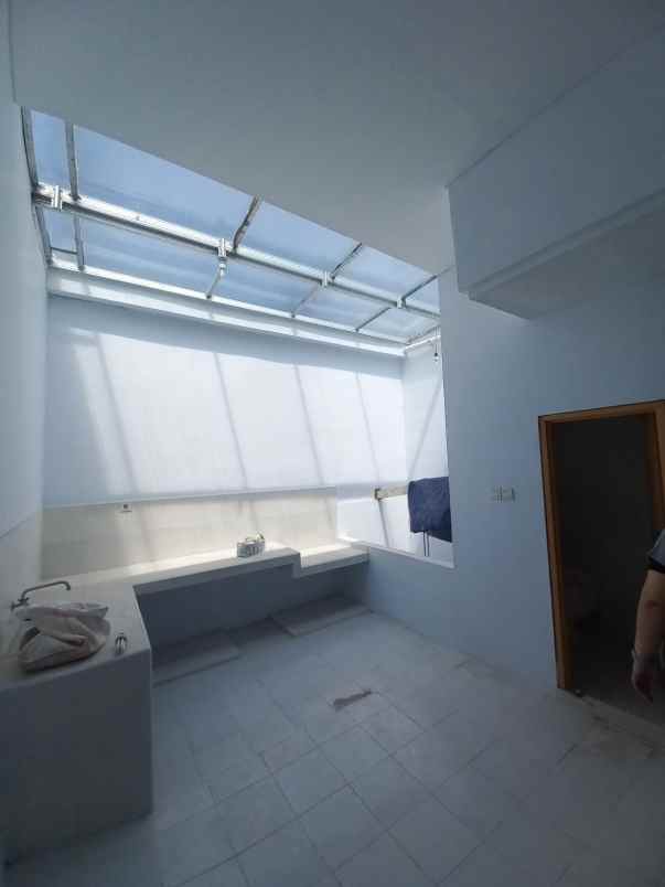 sewa ruko kawasan bagus rame