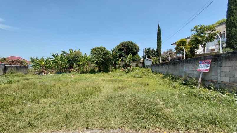 tanah datar komplek cihanjuang siap bangun 10x25