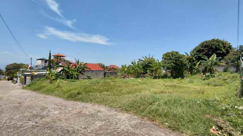 tanah datar komplek cihanjuang siap bangun 10x25