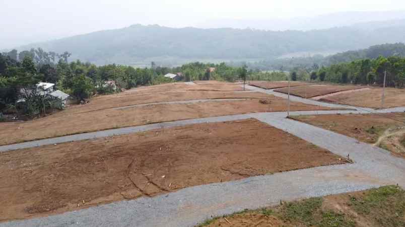 tanah jalan lintas 3 sukamakmur