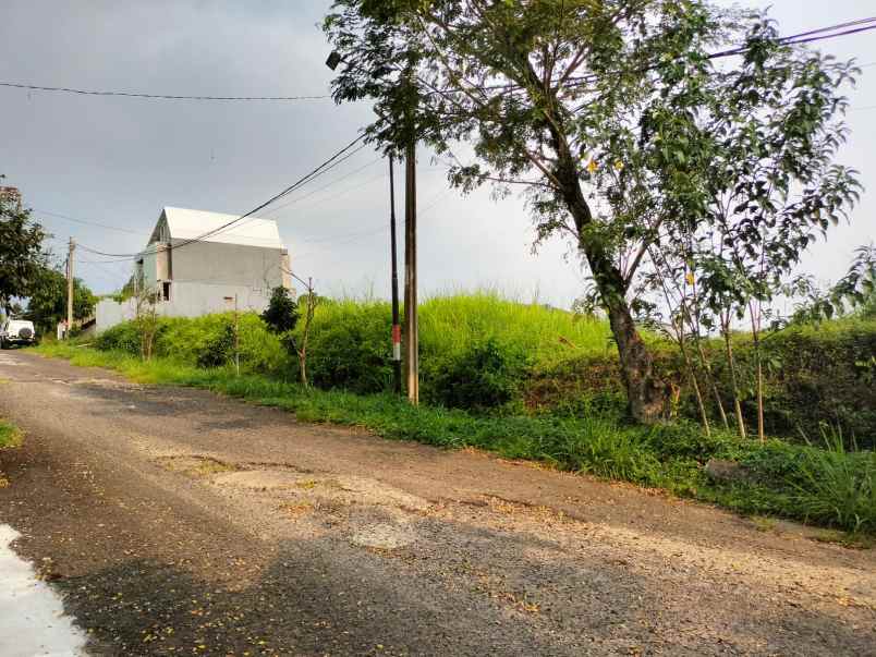 tanah komplek royal view ciwaruga 12x30 shm