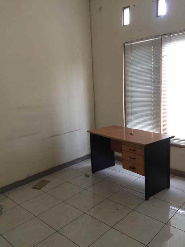 townhouse 2 1 milyar di lenteng agung jakarta selatan