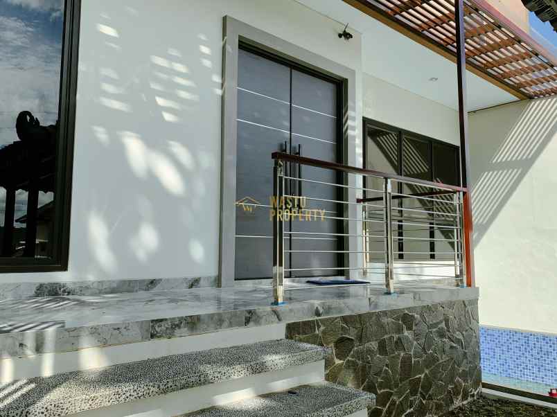 villa kasihan bantul private pool view sawah