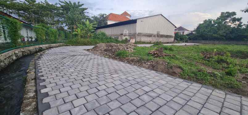 3 km ke kampus ugm tanah dijual monjali