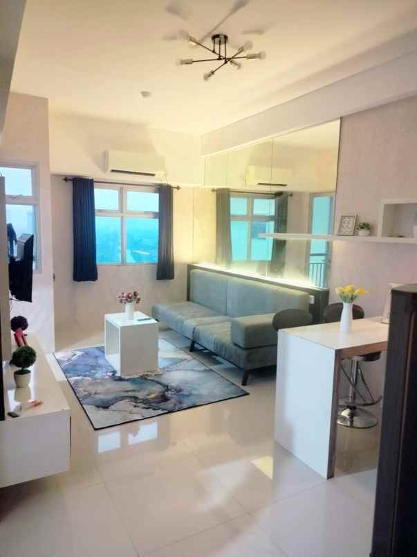 apartemen gunawangsa merr tower a lt25 interior mewah