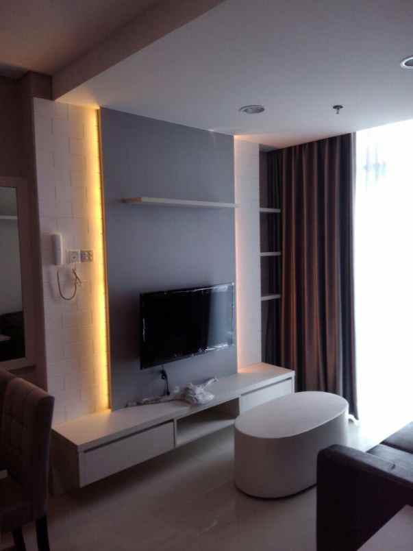apartemen jl alam sutera boulevard