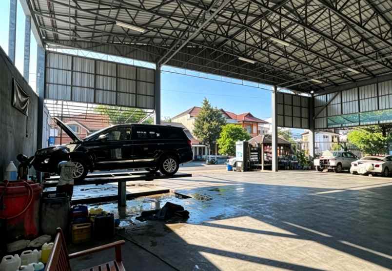bangunan komersil sampangan semarang