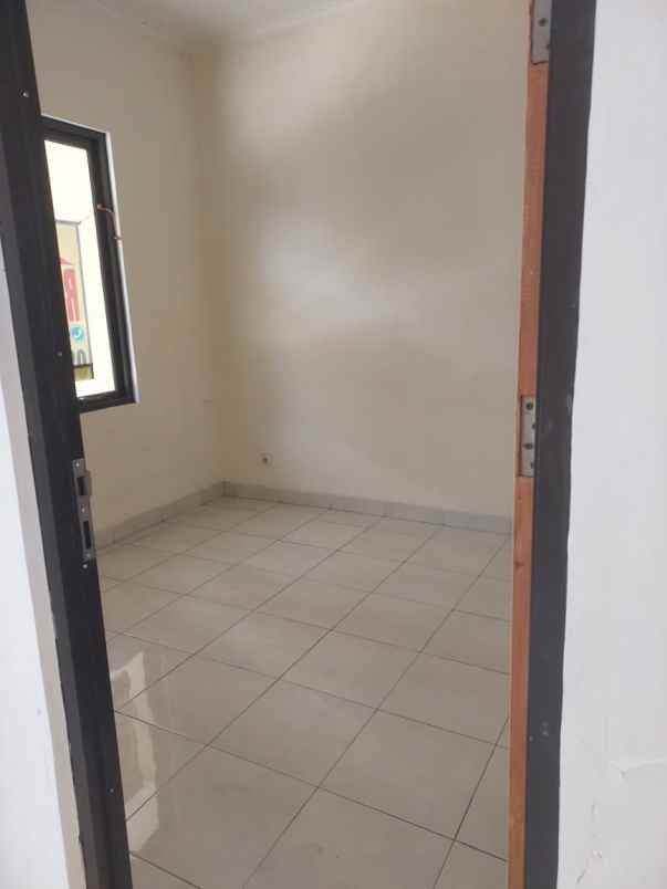 cluster harmoni 2 lantai harapan indah 2