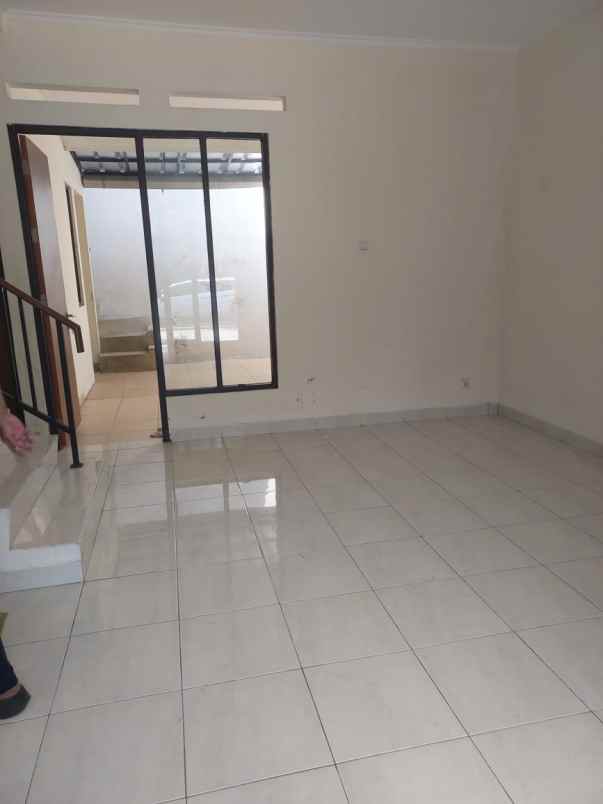 cluster harmoni 2 lantai harapan indah 2