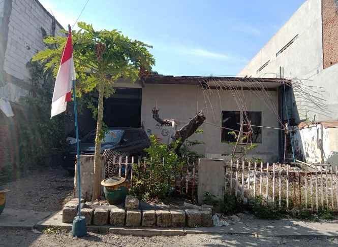 demak rumah hitung tanah 300mtr dari jl demak