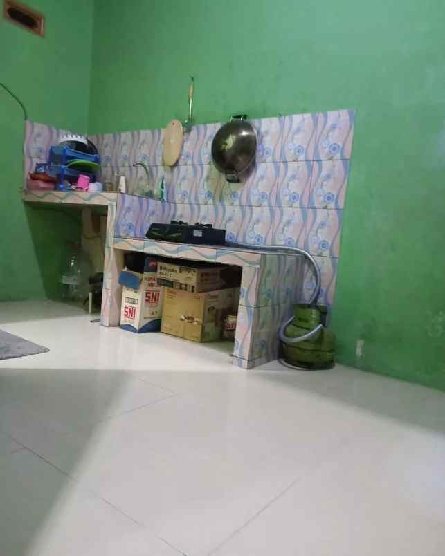 dijual 3 rumah yang di kontrakan