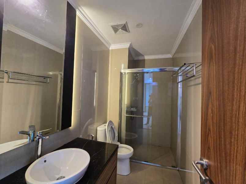 dijual apartemen kemang