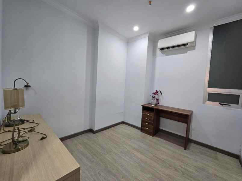 dijual apartemen kemang
