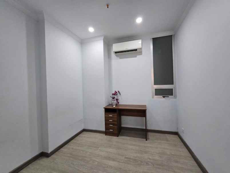 dijual apartemen kemang
