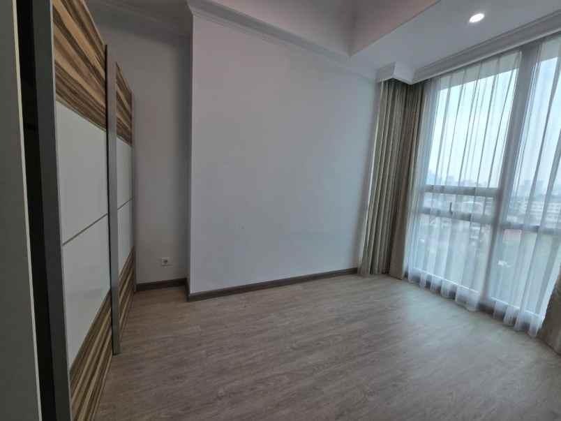 dijual apartemen kemang