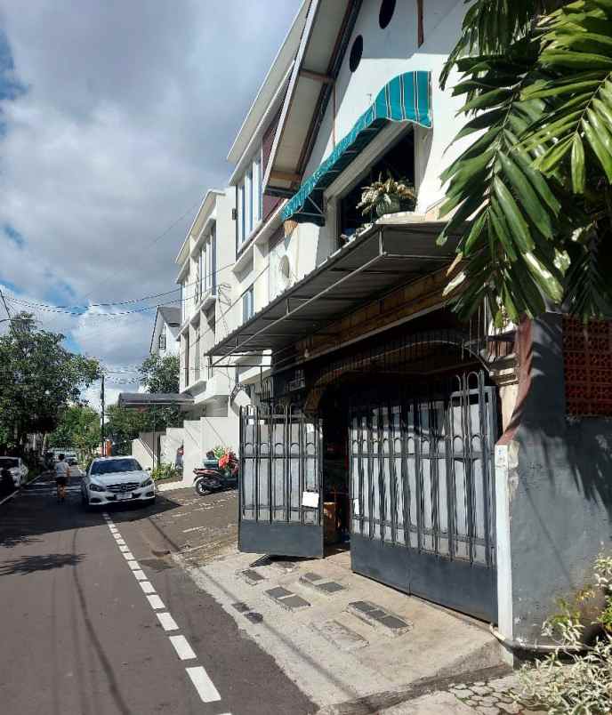 dijual cepat rumah cempaka putih tengah jakarta pusat