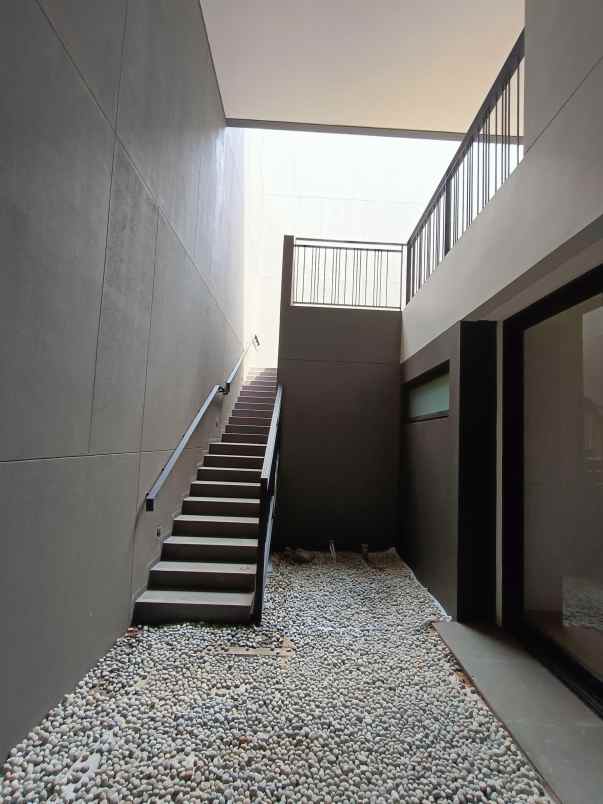 dijual cepat rumah laurel navapark bsd