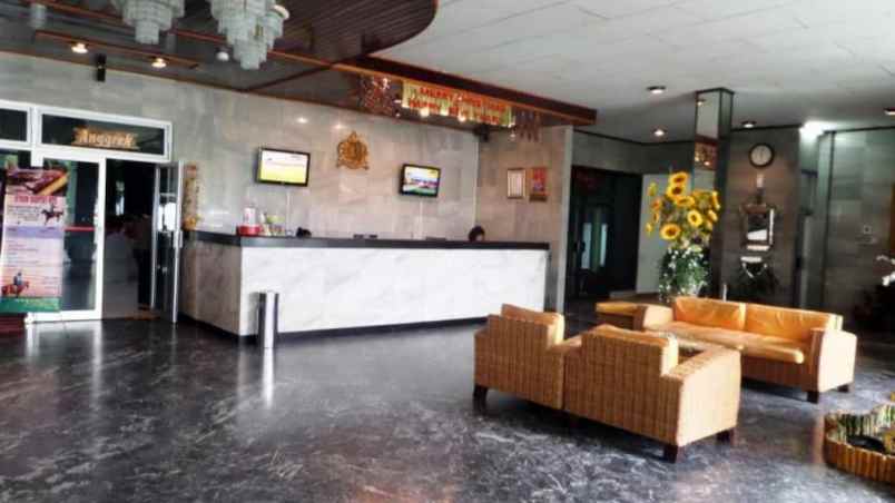 dijual hotel jalan dr susilo