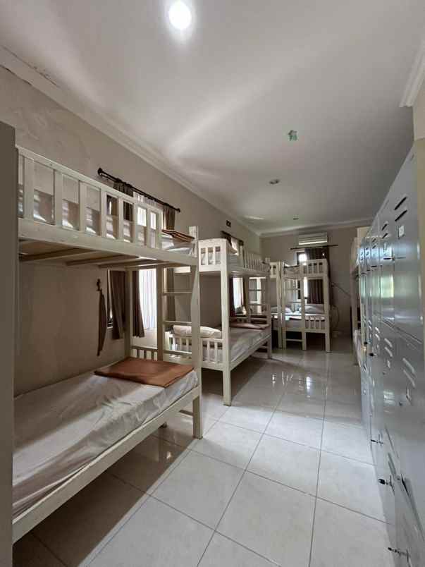 dijual hotel trawas mojokerto