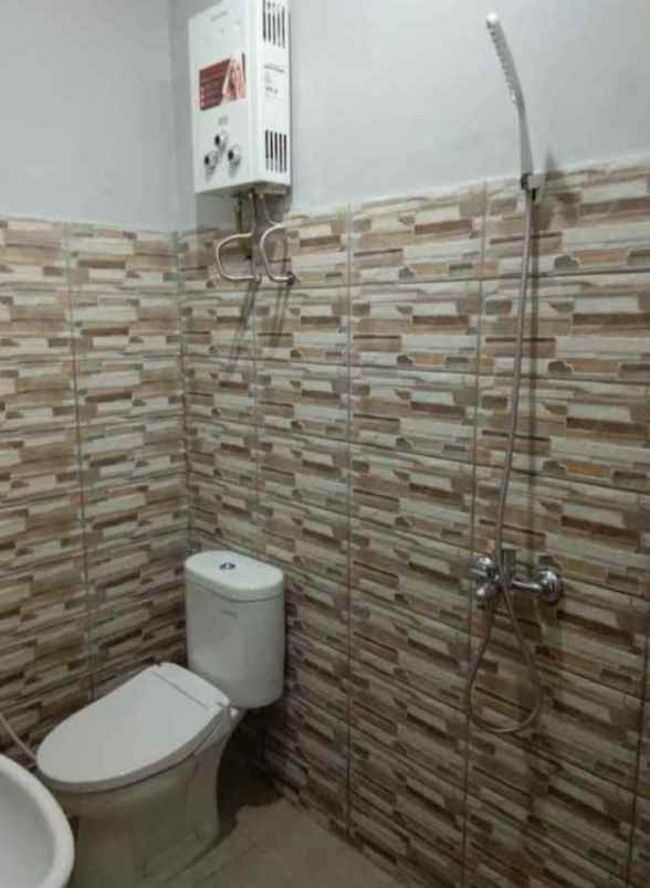 dijual kost deresan depok sleman